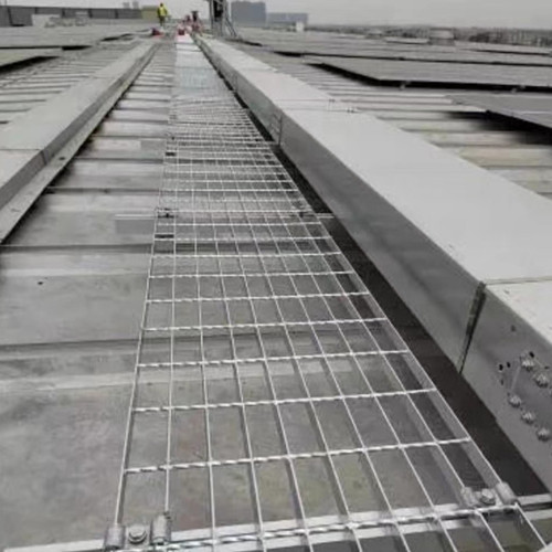  光伏發(fā)電用鋼格柵板